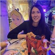Soy profesora y tutora de primaria en colegio público con más de 8 años de experiencia.